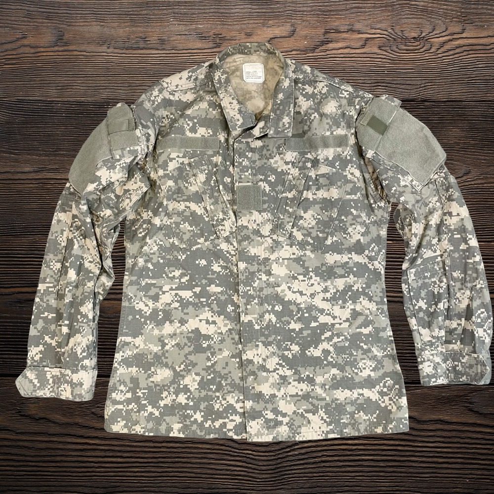 US Army ACU Coat Jacket Small Long Digital Camo Combat Uniform UCP Ripstop